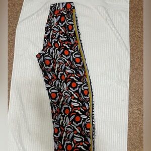 Fun summer pant with bright print